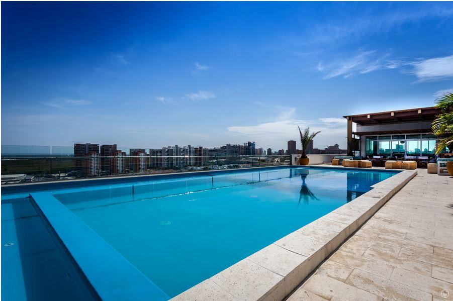 فندق جي اتش ال كولكشن بارانكويلا المظهر الخارجي الصورة Rooftop pool at the hotel
